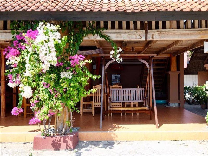 Mario Hotel And Cafe Weetebula Екстериор снимка